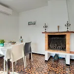 Max L' Escala